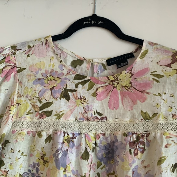 NWOT Sanctuary floral top with puffed sleeves - Picture 5 of 8